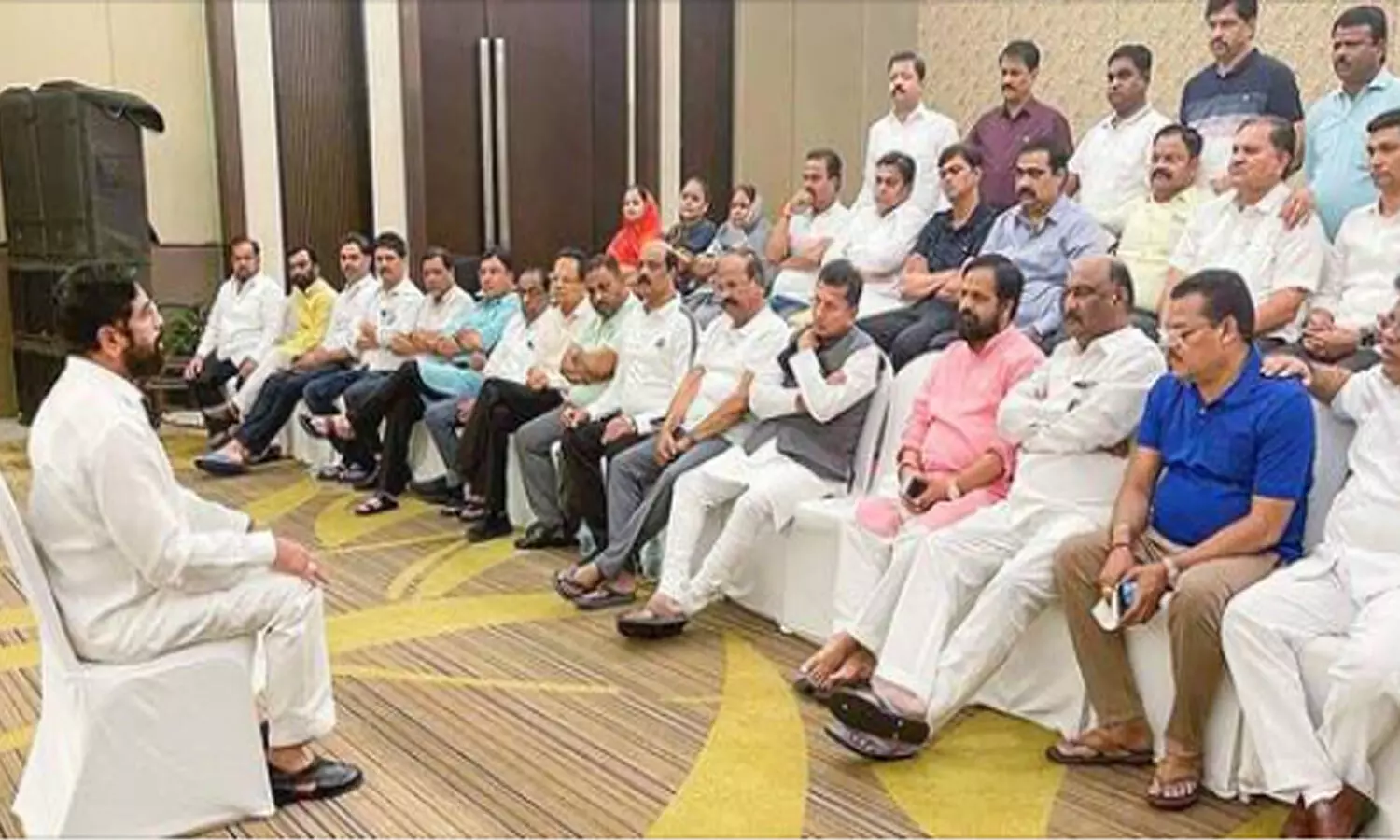 మహారాష్ట్రలో రెడ్ అలెర్ట్