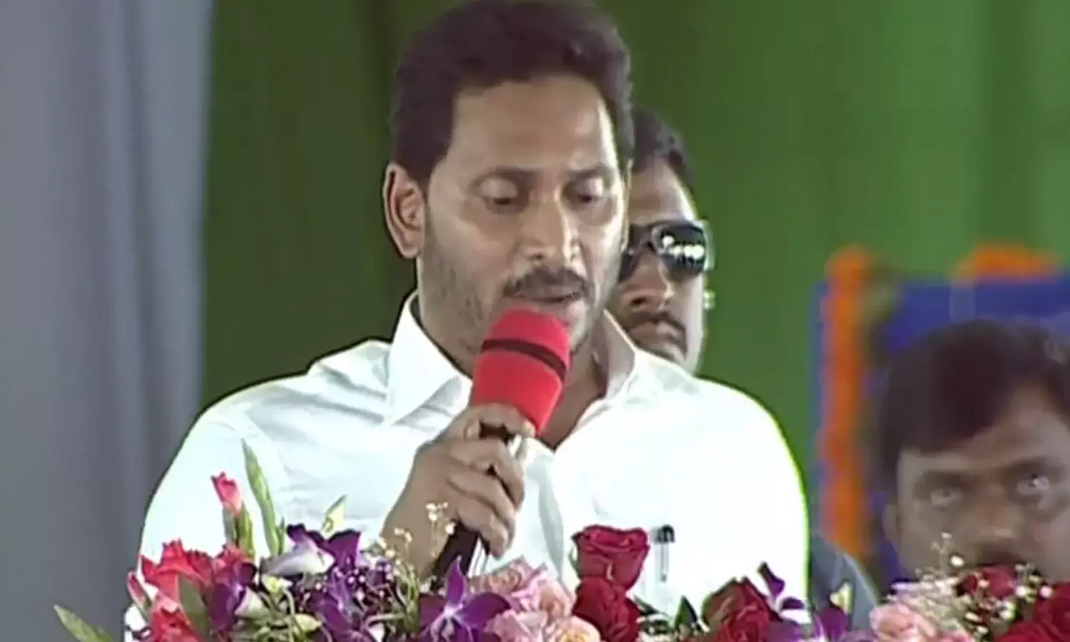 ప్రభుత్వంపై కుట్రలు జరుగుతున్నాయ్