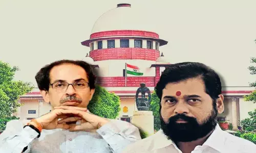 బ్రేకింగ్ : బలపరీక్ష వాయిదాకు శివసేన?