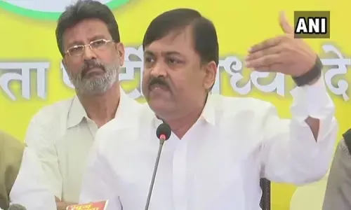 ర్యాంకులను సమీక్షించండి.. జీవీఎల్ డిమాండ్