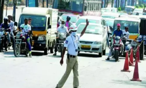 రేపటి వరకూ రాజ్‌భవన్ రోడ్డు మూసివేత