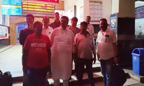 హైదరాబాద్ లోనే రఘురామకృష్ణరాజు