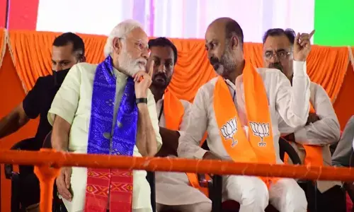 సంజయ్ హీరో.. అందరినీ వెనక్కు నెట్టేశారా?