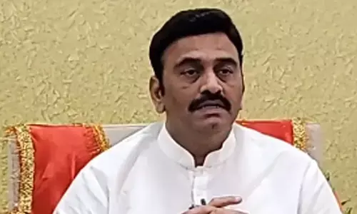 విజయమ్మ ప్రమాదం వెనక కుట్ర