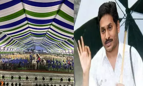 చంకలు గుద్దుకుంటారా? సరి చేసుకుంటారా?