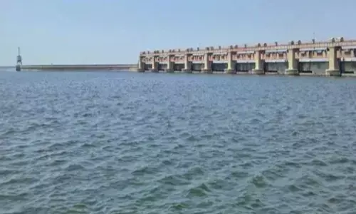 గోదావరి ఆగ్రహం.. లంక గ్రామాల్లో అలెర్ట్