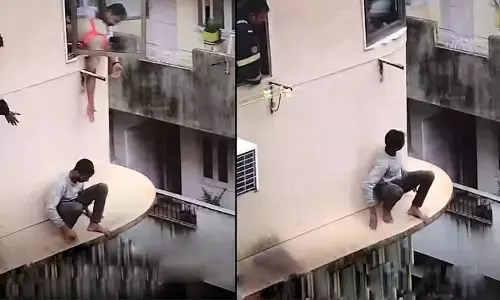 నాలుగో అంతస్తు నుండి దూకిన దొంగ