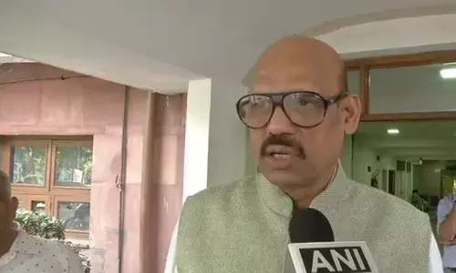 ఆ సీఐ చేష్టలు దారుణం : టీజీ వెంకటేష్