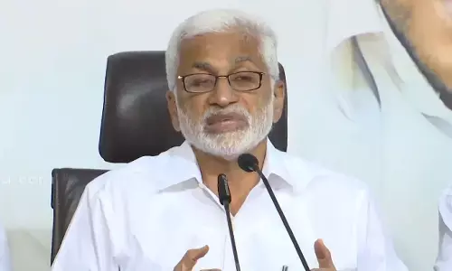 విజయమ్మ రాజీనామాపై విజయసాయి...?