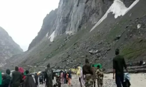 అమర్ నాధ్ యాత్రలో విషాదం.. ఆ ఇద్దరూ మృతి