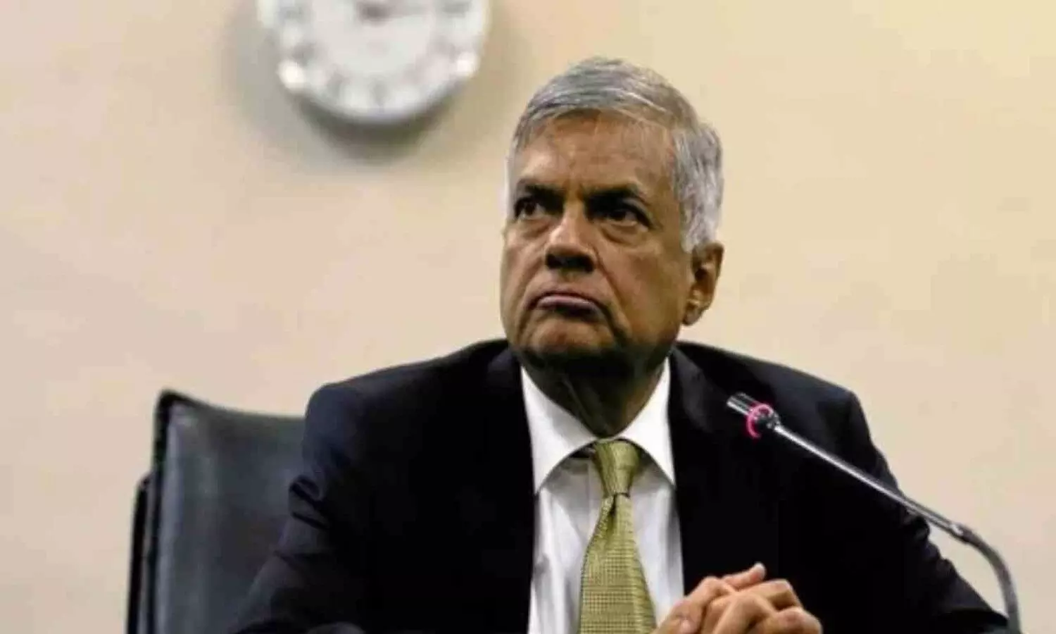 కనిపించిన వారిని కాల్చిపడేయండి