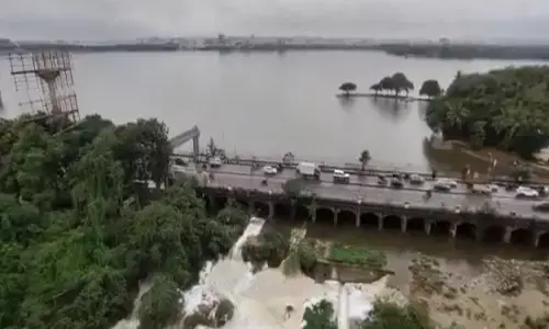 నిండుకుండలా హుస్సేన్ సాగర్