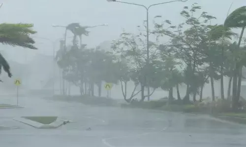 పొంచి ఉన్న ప్రమాదం