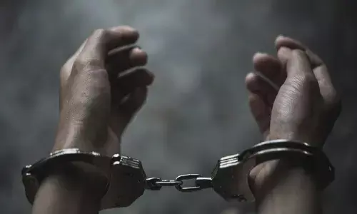 అత్తను చంపడానికి కోడలికి సుపారీ ఇచ్చిన మామ