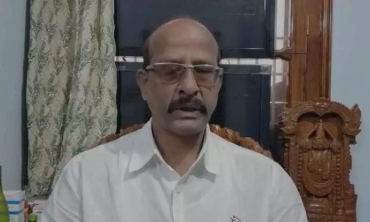 జగన్.. ఆ నిర్ణయం వెనక్కు తీసుకోండి