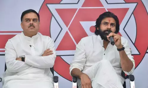 ఈ ఇద్దరేనా... ఎదగనివ్వరా?