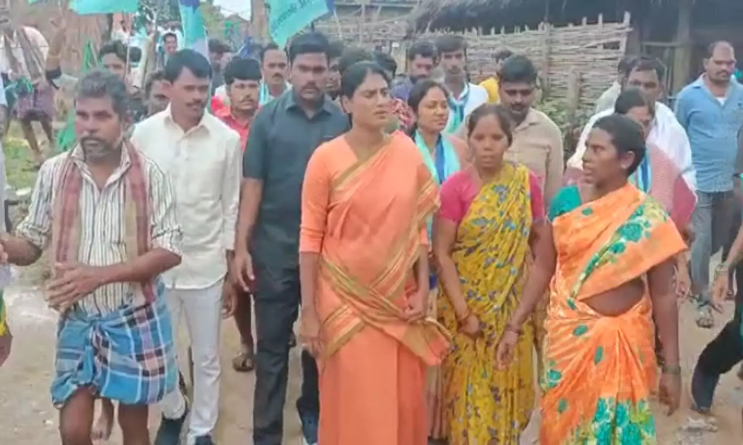 పది వేలు ఏవి కేసీఆర్