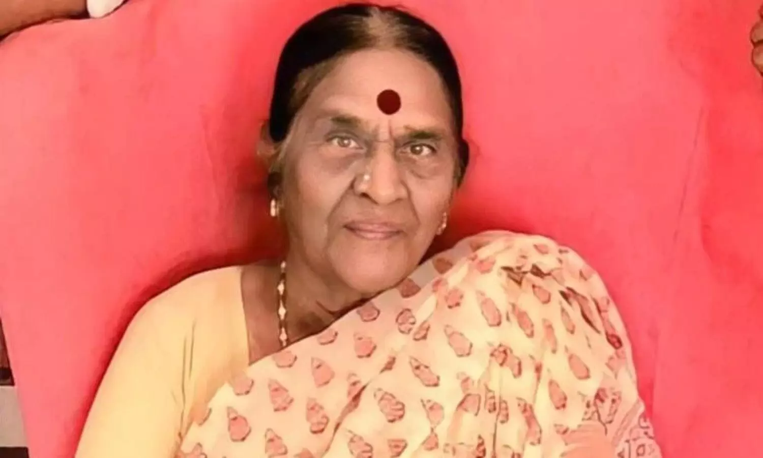 ప్రముఖ హీరో కుటుంబంలో మరో విషాదం