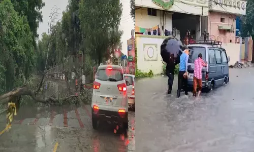 హైదరాబాద్ లో భారీ వర్షం