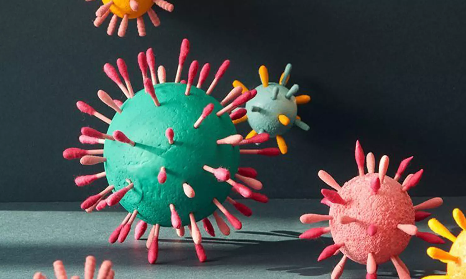 అలర్ట్... కరోనా కమ్ముకొస్తోంది