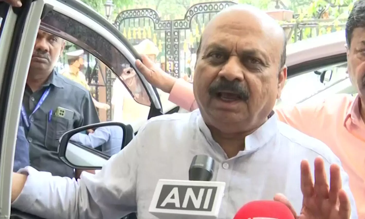 కన్నడ నాట బొమ్మై సీన్ ఇదేనా?