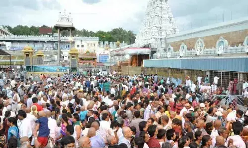 rush, devotees, tirumala