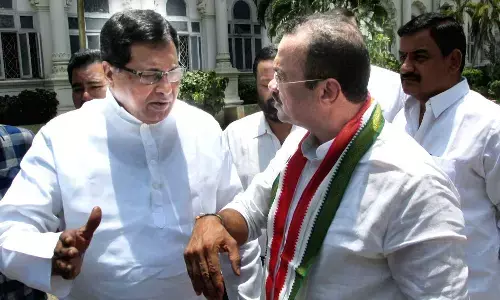 కాంగ్రెస్ కీలక నిర్ణయం.. బాధ్యతలు వీరికే