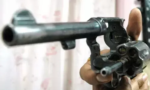 firing, one person died, malakpet, hyderabad