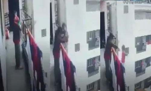 నాలుగో అంతస్తు నుండి కుమార్తెను కిందకు తోసేసిన తల్లి.. ఎందుకిలా చేసిందంటే..!