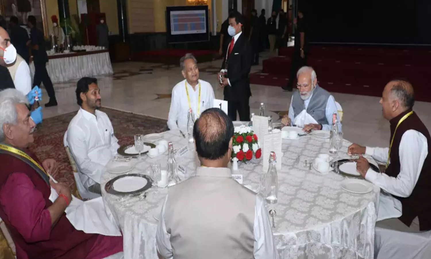 మోదీతో జగన్ లంచ్ మీటింగ్