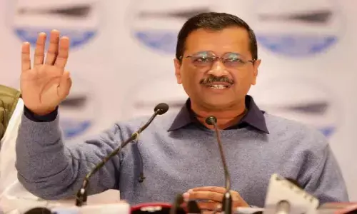 మోదీ.. పేదలకు పంచితే వృధానా?