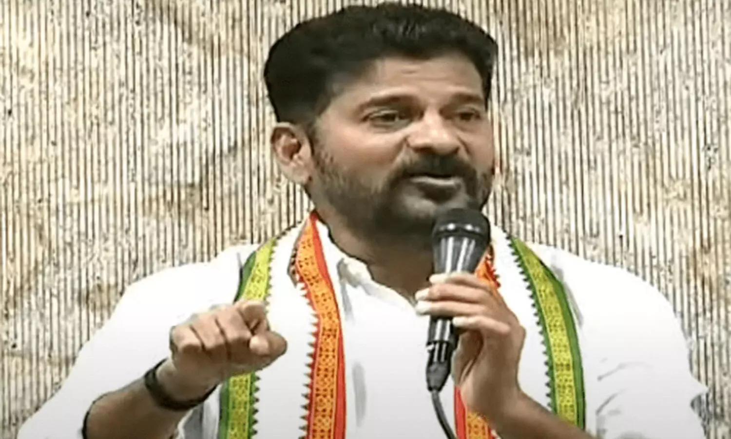 రేవంత్ మరోసారి టార్గెట్.. తప్పదా?