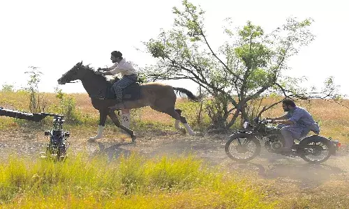 గూగుల్ లోకి వెళ్లి RRR అని టైప్ చేసి చూడండి..!