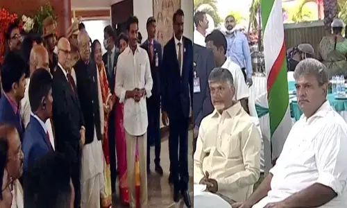 రాజ్‌భవన్ లో జగన్, చంద్రబాబు