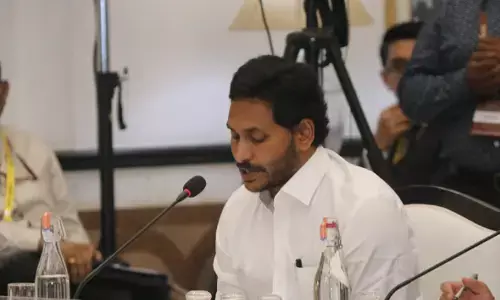 అదే జరిగితే... జగన్ కు నష్టమే