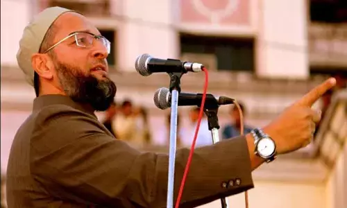 కేంద్రంపై ఒవైసీ మండిపాటు