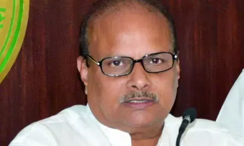 జగన్ రెడ్డీ.. జాబ్ క్యాలెండర్ ఏదీ?