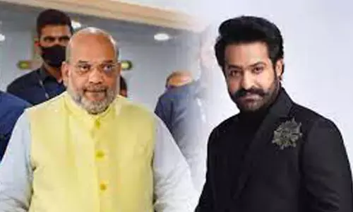 డబుల్ ఆర్ తో భేటీ... సిగ్నల్స్ రీచ్ అవుతాయా?