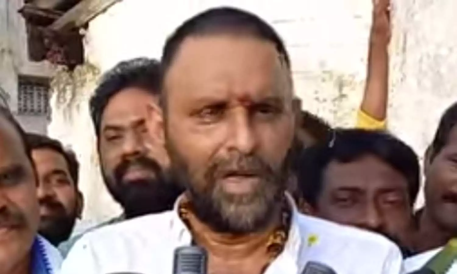 ముసుగులు తీసి తిరగండి... కొడాలి ఫైర్