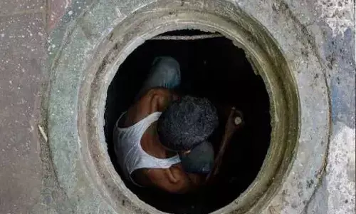 విషాదం.. ఒకే కుటుంబంలో నలుగురి మృతి