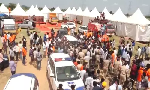 బండి సంజయ్ అరెస్ట్