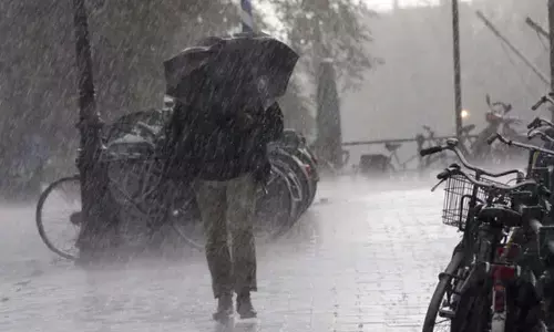 విస్తారంగా వర్షాలు.. రెయిన్ అలర్ట్