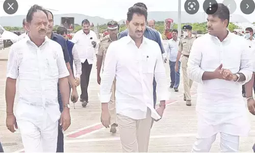 నేడు విశాఖకు జగన్