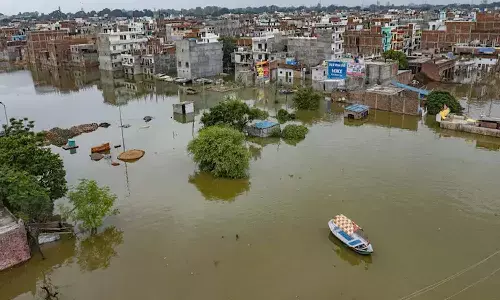 ఈశాన్యంలో భారీ వర్షాలు.. ముగ్గురు మృతి