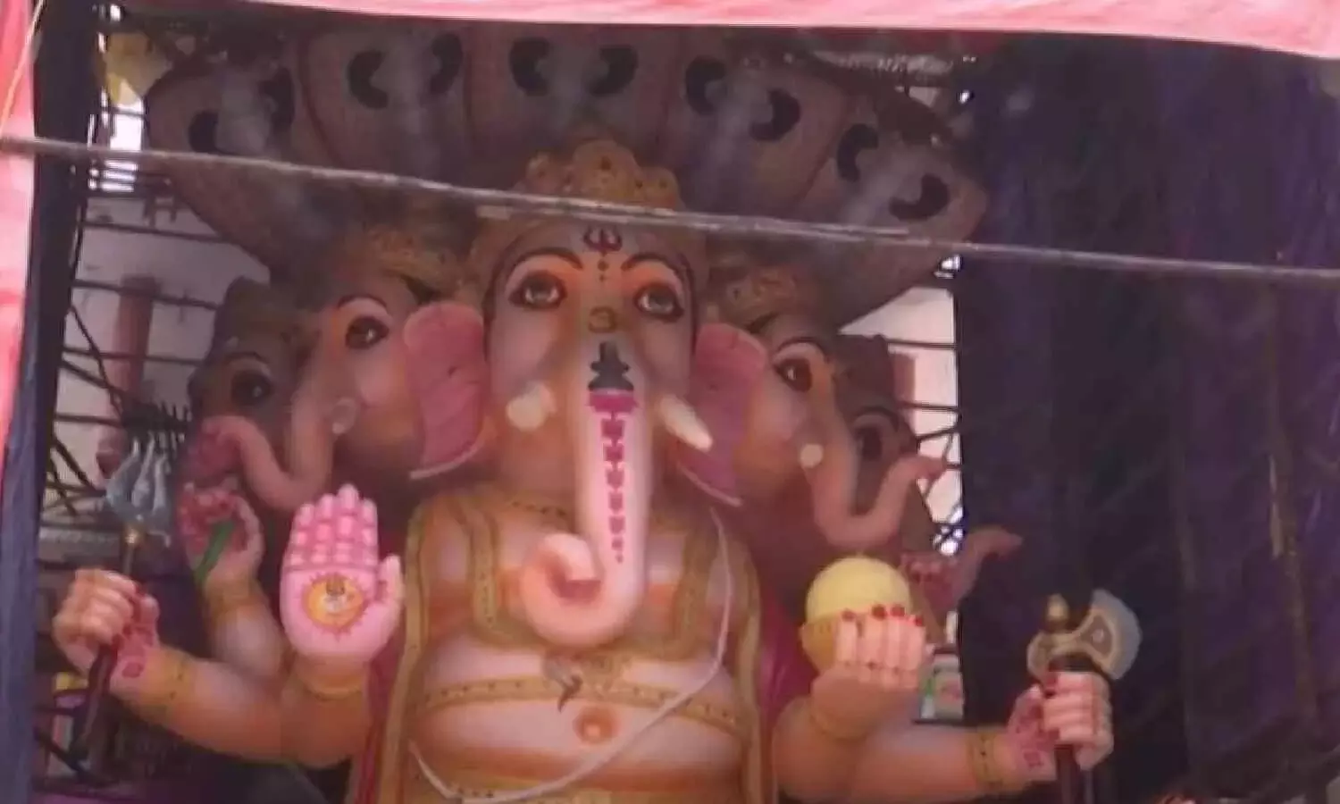 ఖైరతాబాద్ లో కొలువుదీరిన పంచముఖి లక్ష్మీగణపతి.. నేటి నుంచి దర్శనం