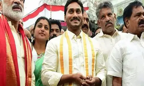 27న శ్రీవారికి జగన్ పట్టు వస్త్రాలు
