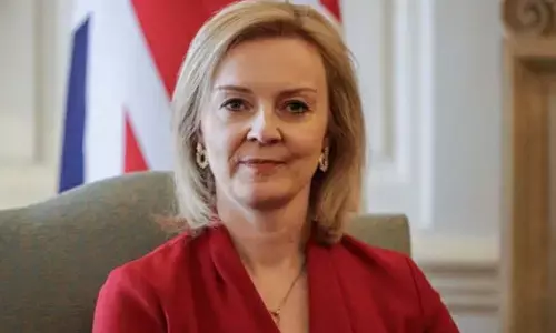 మూడో మహిళ ప్రధానిగా లిజ్ ట్రస్
