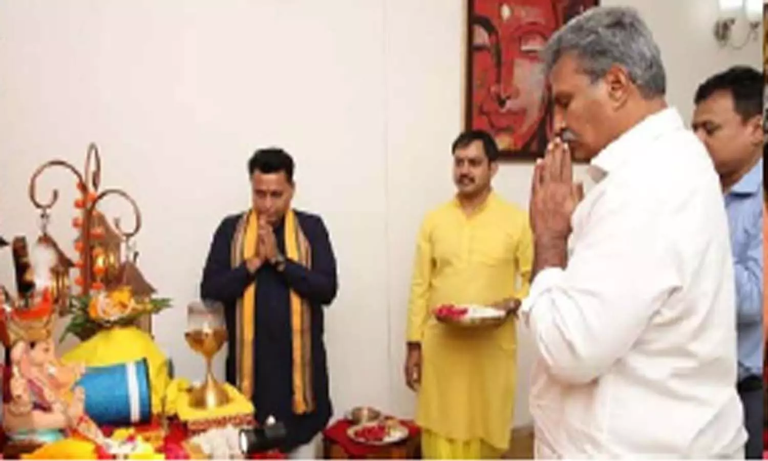 సునీల్ దియోధర్ ఇంట్లో కేశినేని నాని