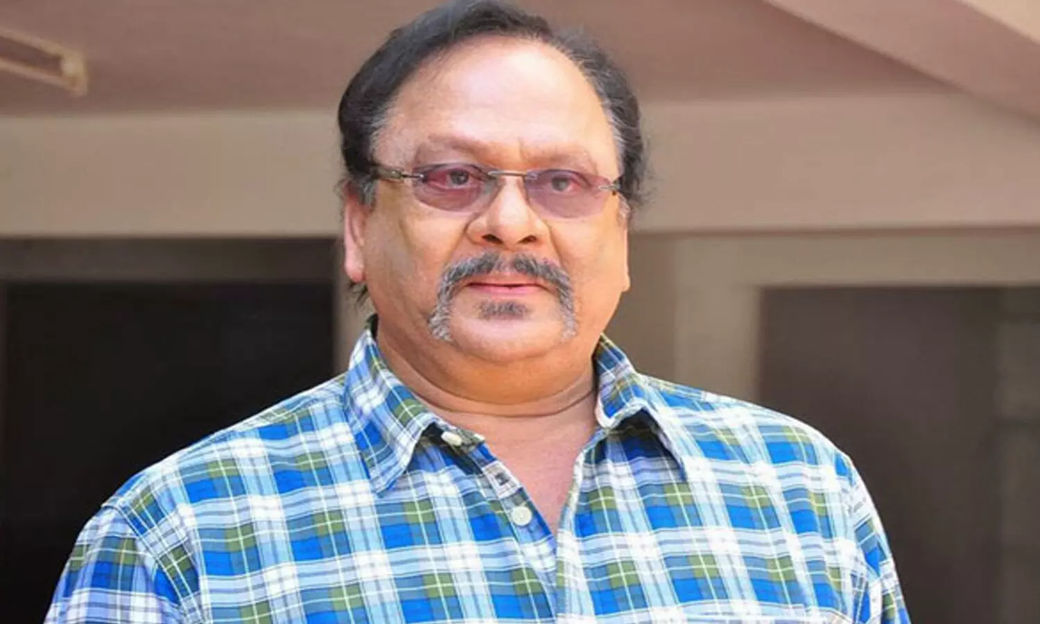 కృష్ణంరాజు సినీ ప్రస్థానం.. అరంగేట్రం, అవార్డులు, పాపులర్ డైలాగ్స్