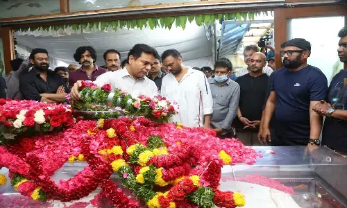 రేపు మొయినాబాద్ ఫాంహౌస్ లో అంత్యక్రియలు